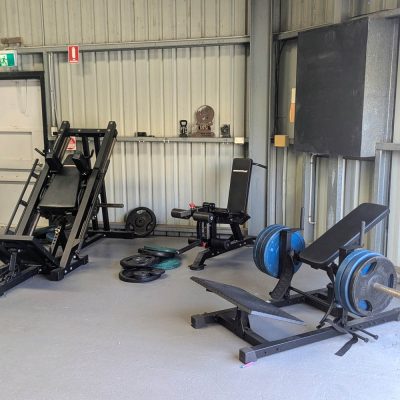 Leg machines Leg machines